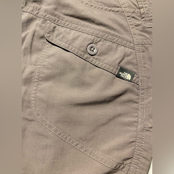 The North Face Women’s Cargo Pants - Picture 5 of 11